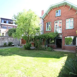 La Maison Du Fond Du Jardin Maison d'hôtes Ixelles